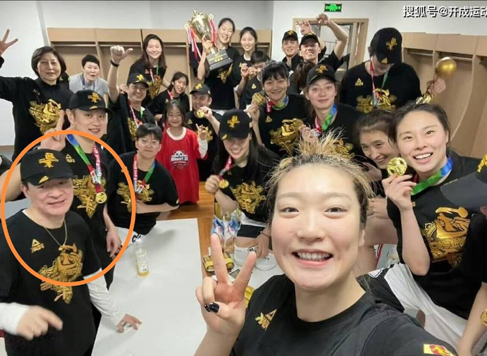 九游娱乐登录入口-与张隆3年煎熬彻底结束!李梦官宣新恋情,释然背后全是心酸|中国女篮|詹姆斯|女篮|感情|赛场_新浪体育_新浪新闻